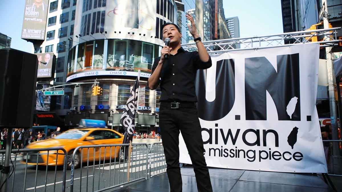 Mpt.00 07 46 14.Standbild049